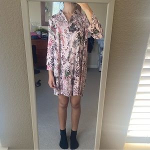 Stevie hender long sleeve floral dress